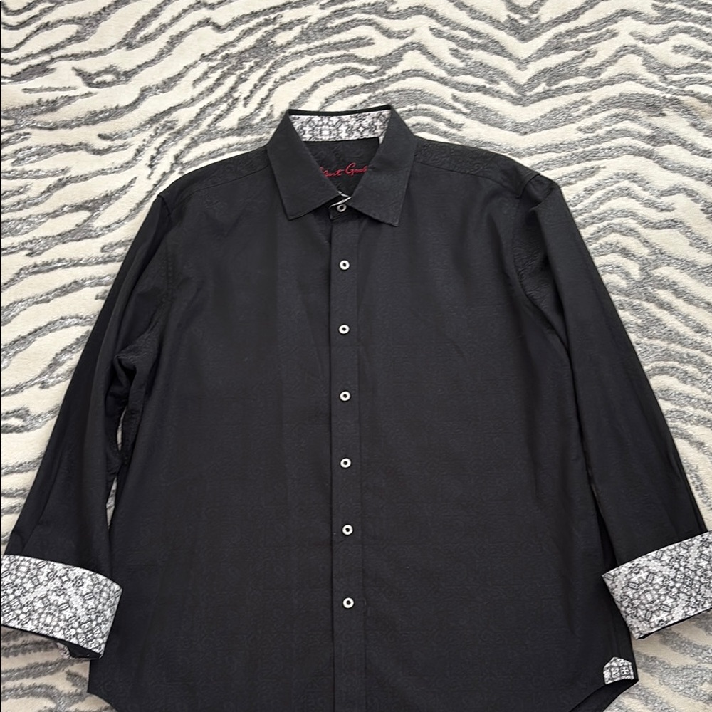 Robert Graham men’s dress shirt